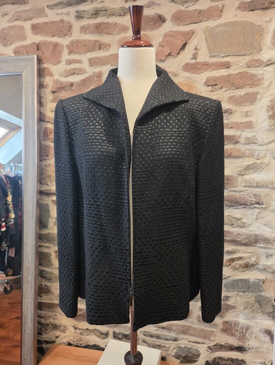 Linda Allard Ellen Tracy Jackets & Blazers - Linda Allard Ellen Tracy Textured Black Zip-Front Jacket